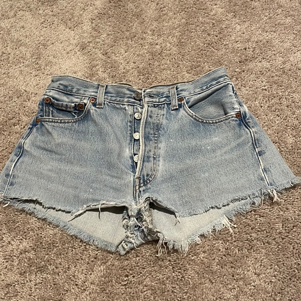 Vintage Levi’s shorts